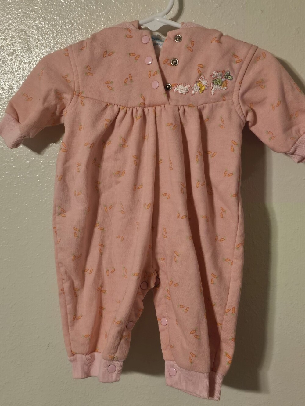 Vintage 90s Bright Future Pink Bunny Carrot Hooded Romper Sleeper 0-3M